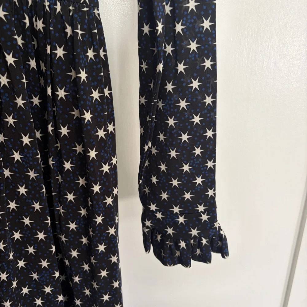 STINE GOYA Black and White Star Long Sleeve Dress - Picture 3 of 5
